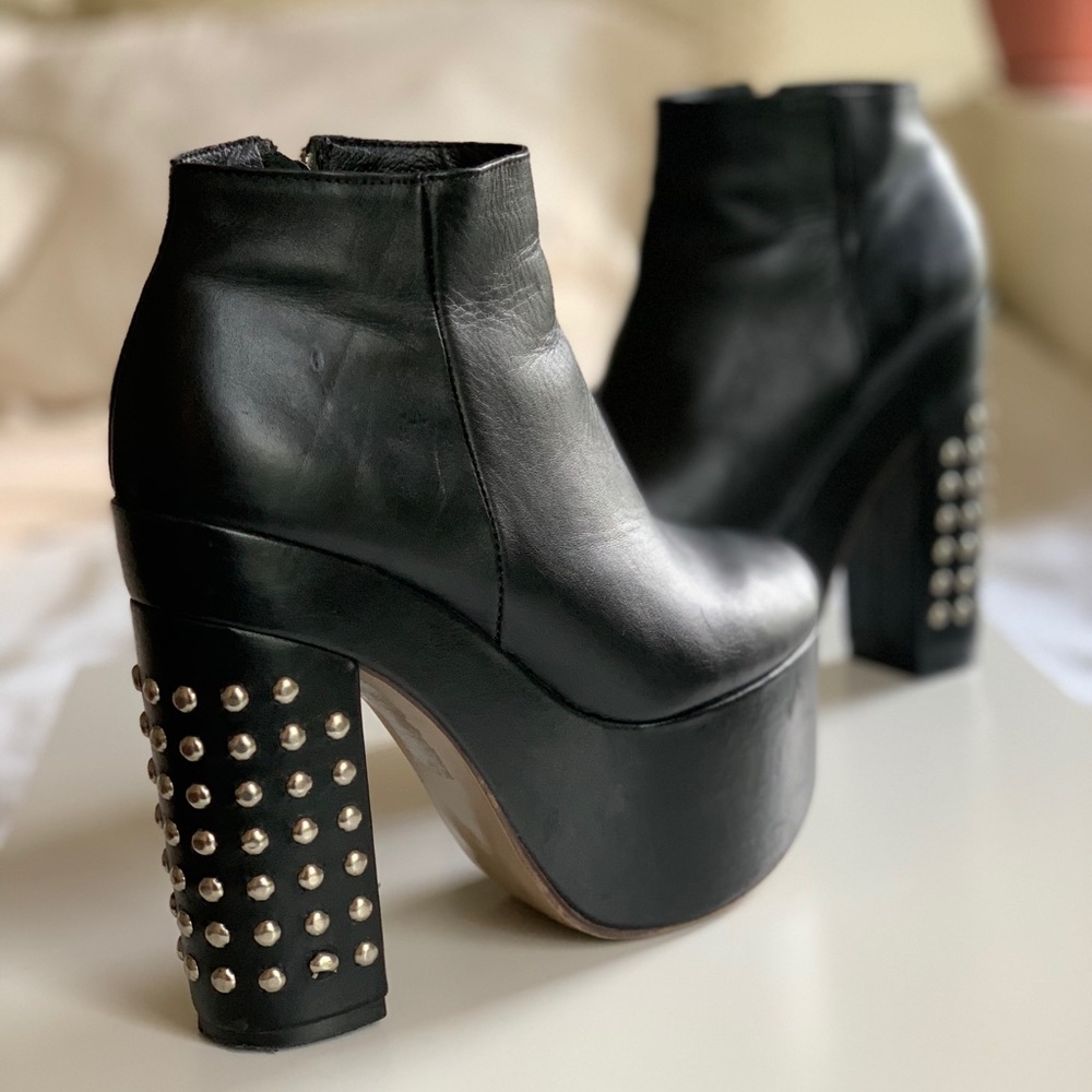 PARUOLO Leather boots